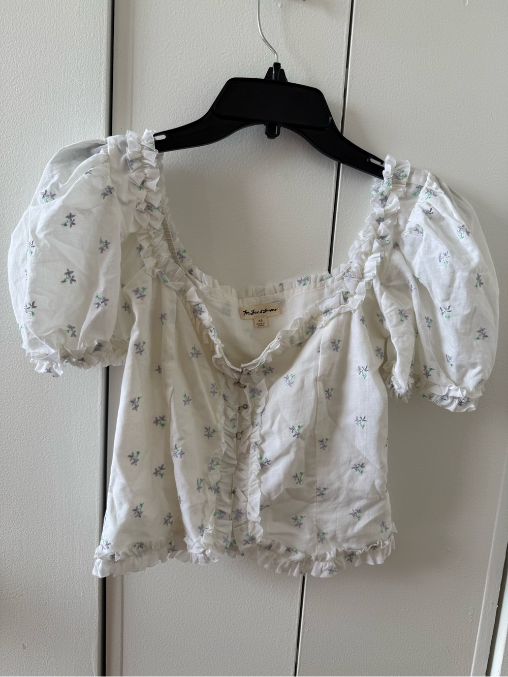 For Love & Lemons White Lavender Floral Puff Sleeve Crop Top